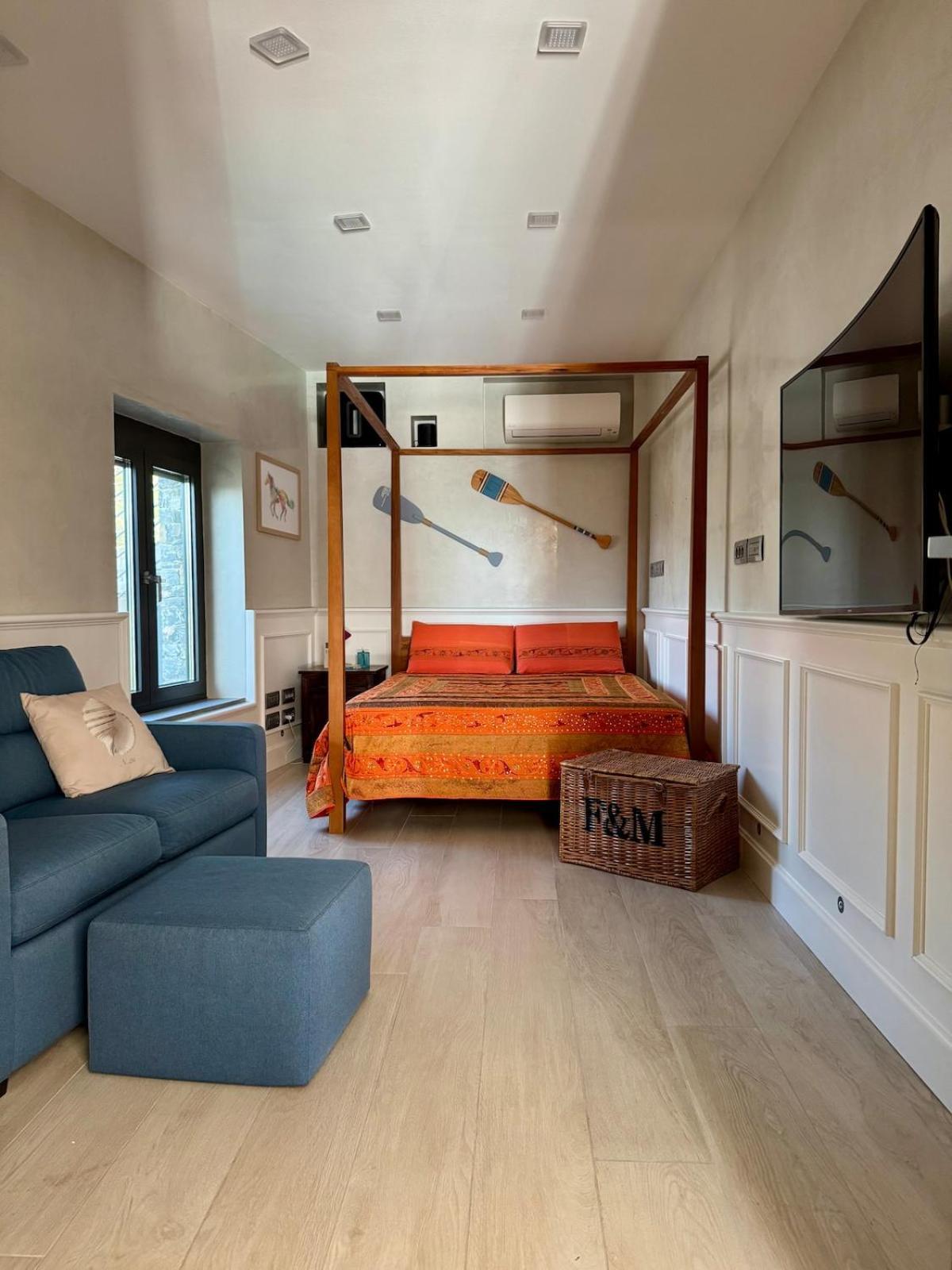 Villalino Tre Palme, Pool, 2 Schlafzimmer, 2 Baeder, Pool, Terrasse, Outdoor Fitness *